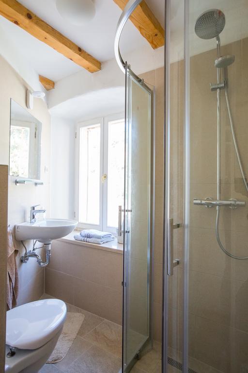 City Walls Hostel Dubrovnik Bagian luar foto